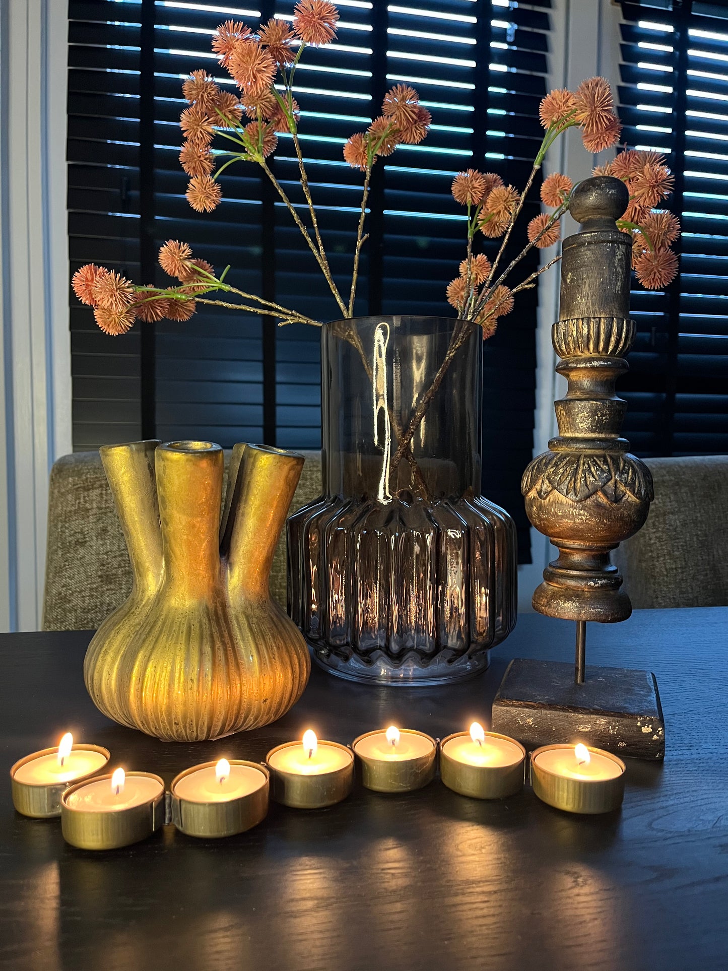 Ribbed vase brown S