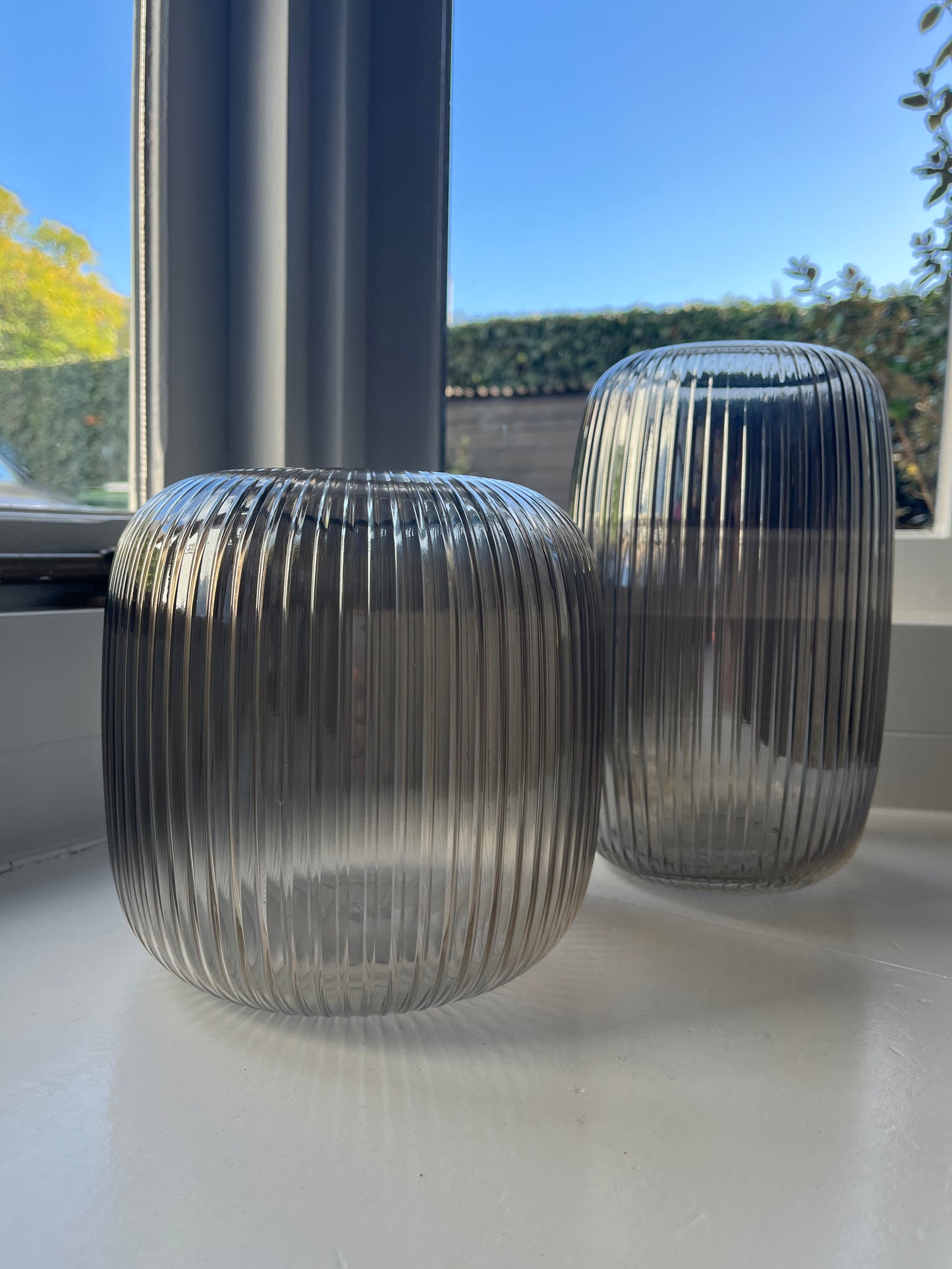 Ribbed vase size M